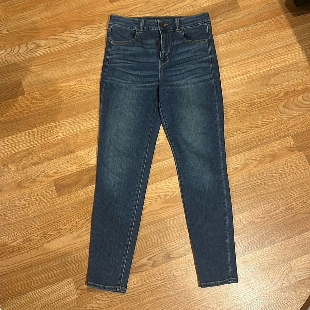American Eagle super high rise jegging size 10 medium wash